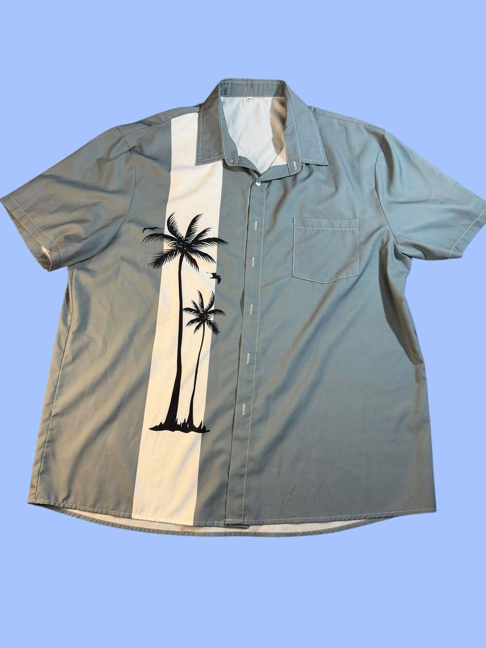 Men’s 1XL Short Sleeve Button Up Bowling Shirt Blue Palm Tree Graphic 100% Poly